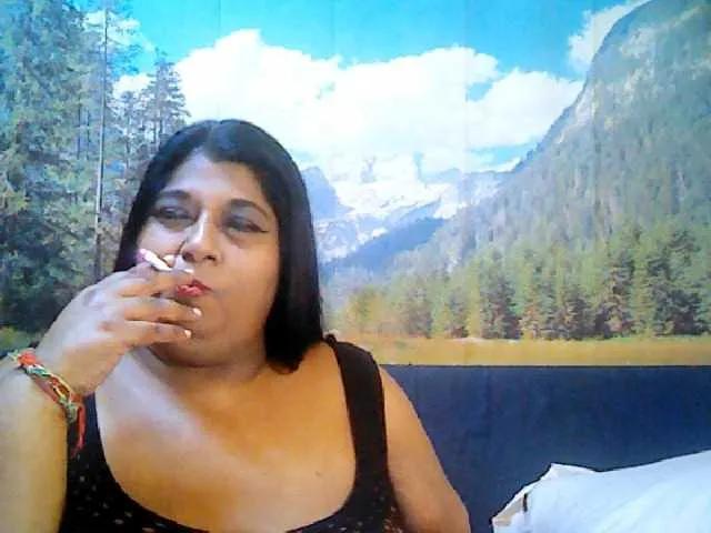 Offline indianhoney on BongaCams