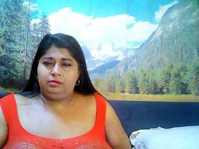 Offline indianhoney on BongaCams