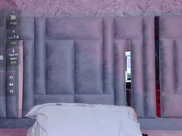 innocenthazel on BongaCams 