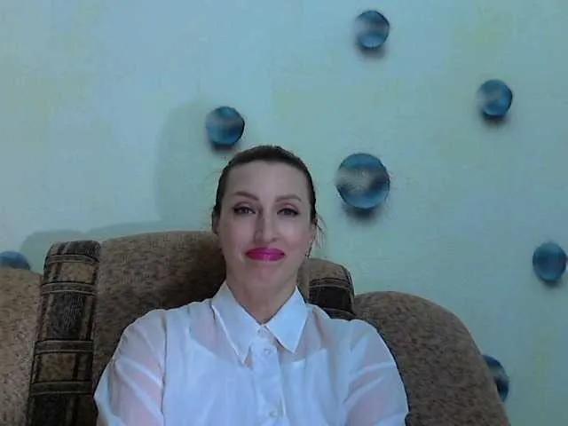 Offline Irinchi on BongaCams