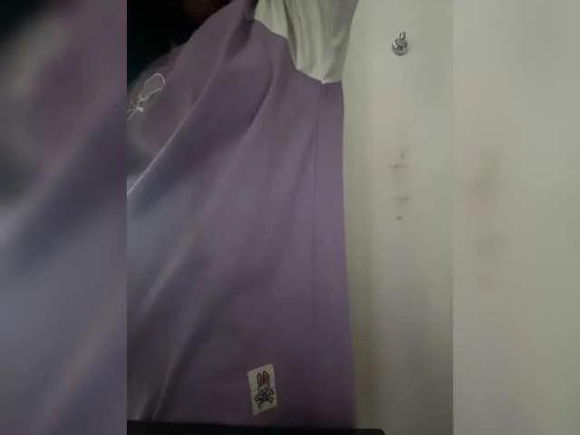 Offline juanita-fox on BongaCams