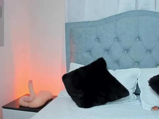 Offline karolina-evans on BongaCams