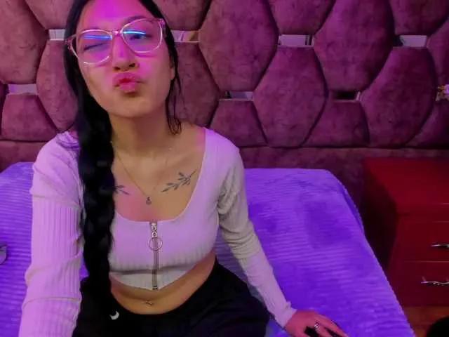 kattyqueenn on BongaCams 