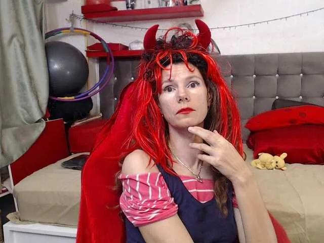 kellysurfing on BongaCams 