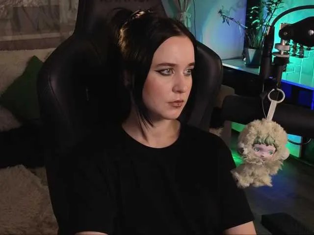 Freechat KiraLiLime on BongaCams