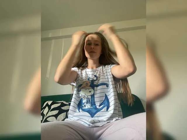 Offline Kisacka on BongaCams