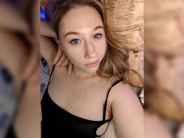 Offline kiska-wansday07 on BongaCams