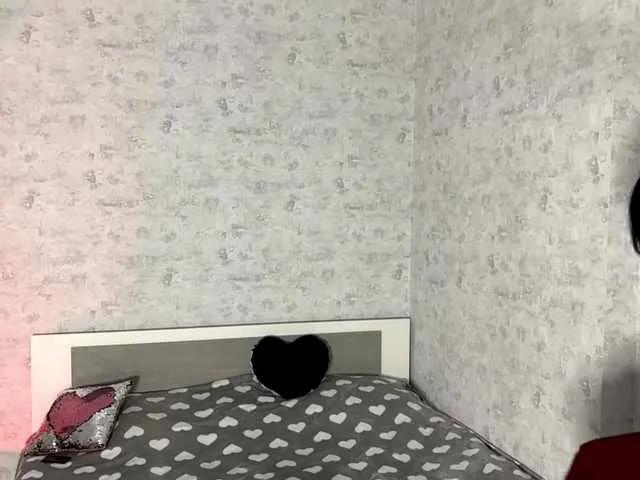 Offline KittyNolick on BongaCams