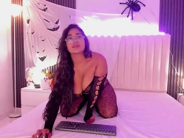 LanaRay1 on BongaCams 