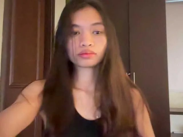 Freechat Laylac on BongaCams