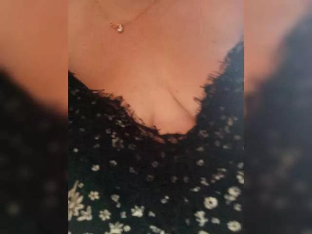 LeilaNightova on BongaCams 
