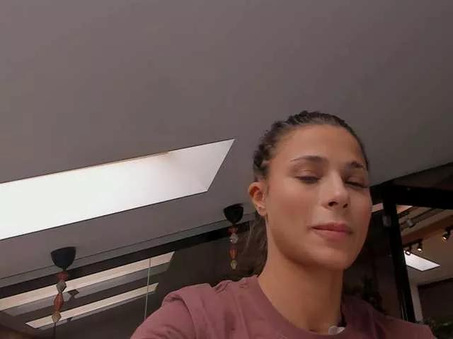 LennaGodess on BongaCams 