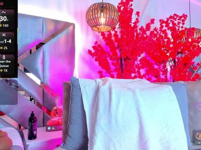 LiaaGenner on BongaCams 