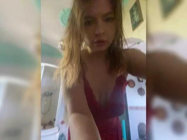Lilian00666a on BongaCams