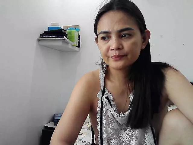 lilymaepinay on BongaCams 