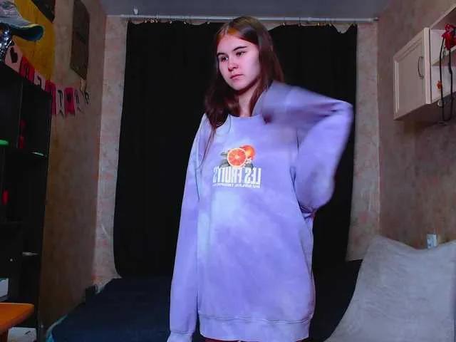 Offline littleowlx on BongaCams