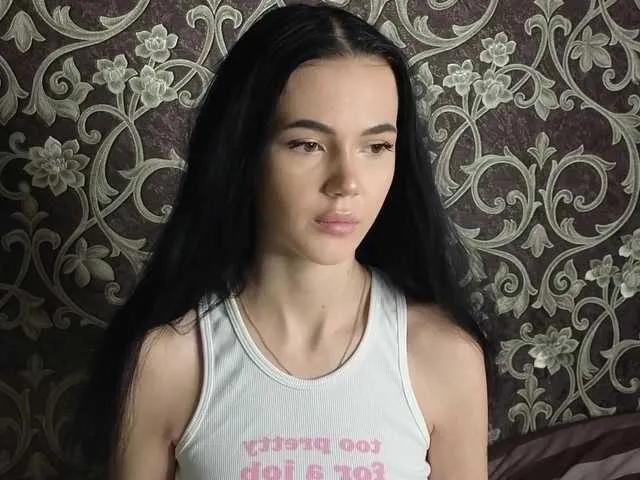 Lola-Lush on BongaCams 