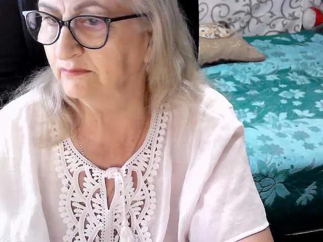 LolkaAlyss on BongaCams 