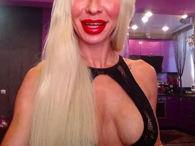 Maaarrrgggooo on BongaCams 