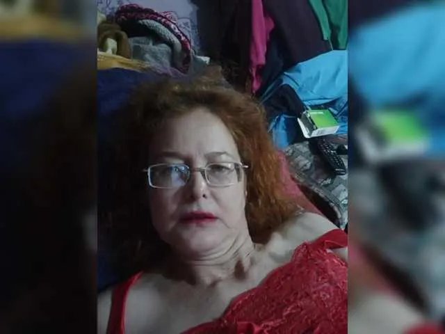 Freechat Madam-oss on BongaCams