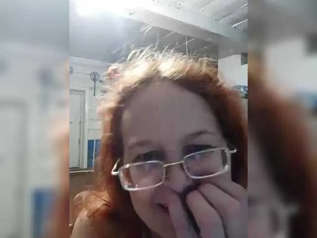 Freechat Madam-oss on BongaCams