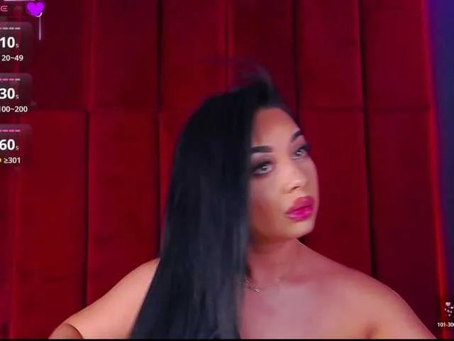 Freechat madylux on BongaCams