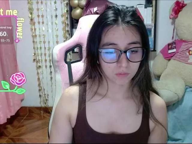 Maggie-Fox on BongaCams 