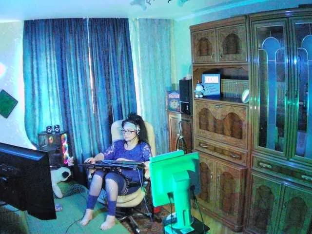 Offline Margarita33 on BongaCams