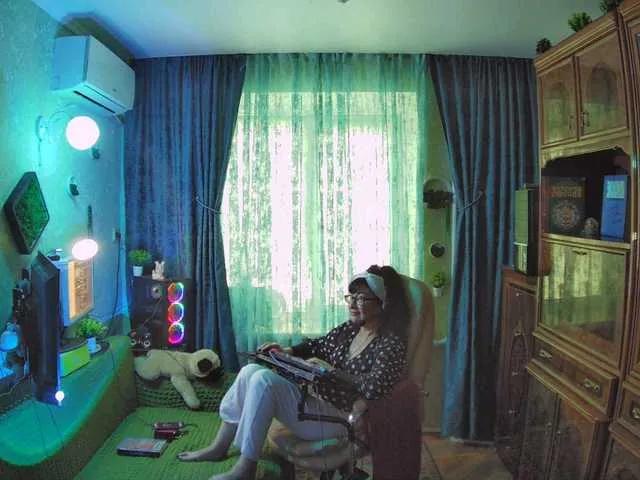 Offline Margarita33 on BongaCams