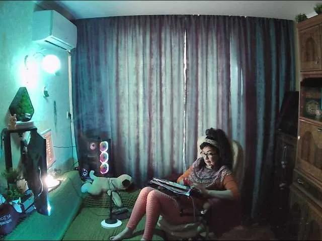 Offline Margarita33 on BongaCams