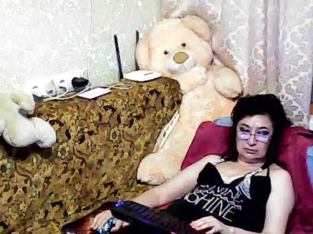 Offline Margarita33 on BongaCams