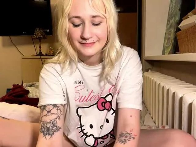 Freechat MaryjaneMacdougal on BongaCams