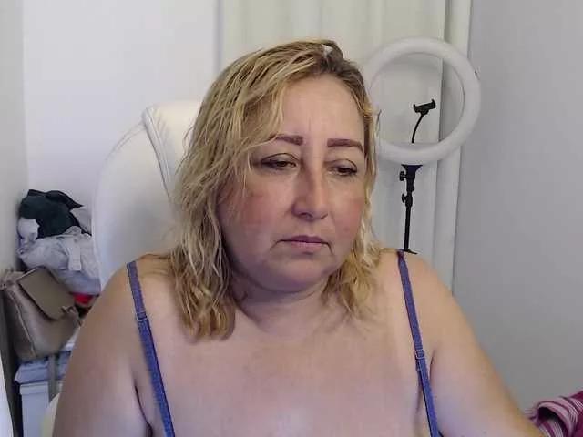 Offline Mature2025 on BongaCams