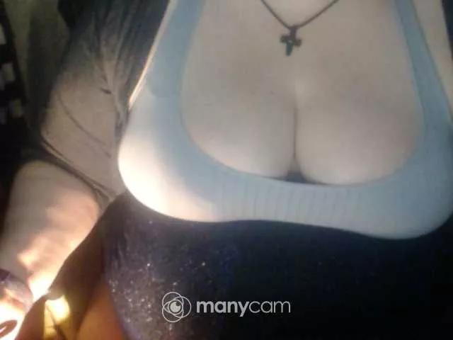 mayalove4u on BongaCams 