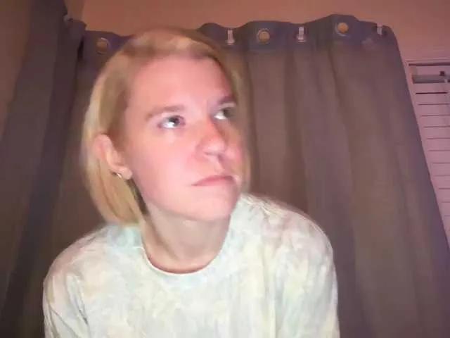 mermaidlexi on BongaCams 