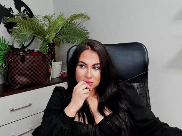 Freechat MindyExtasy on BongaCams