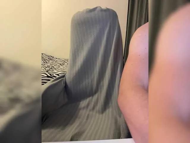 Freechat molochnaya000 on BongaCams