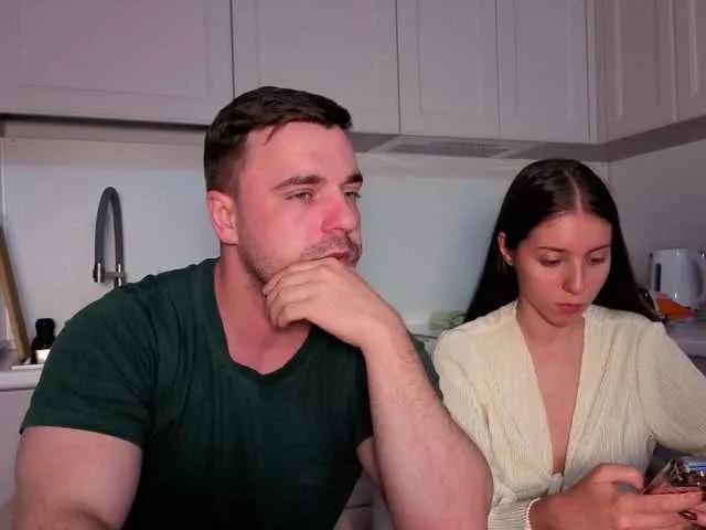 momotea on BongaCams 