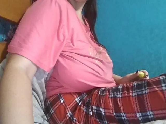 Offline NansyyLiana on BongaCams