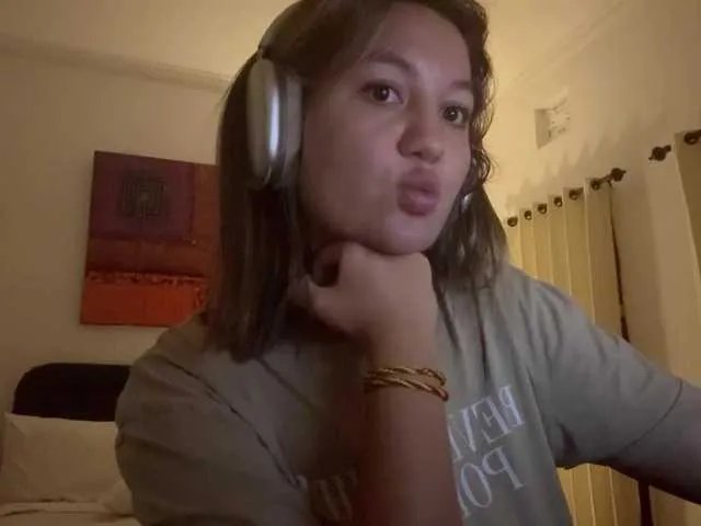Freechat Nelly-Fischer on BongaCams