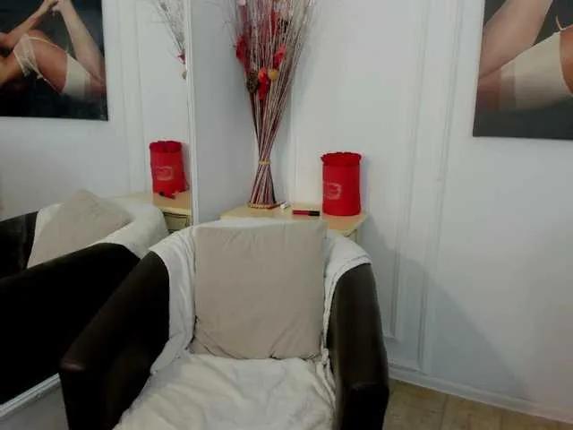 Freechat NicoleKateee on BongaCams