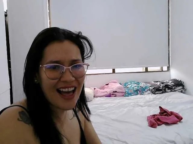 Freechat onlyLuxas23 on BongaCams
