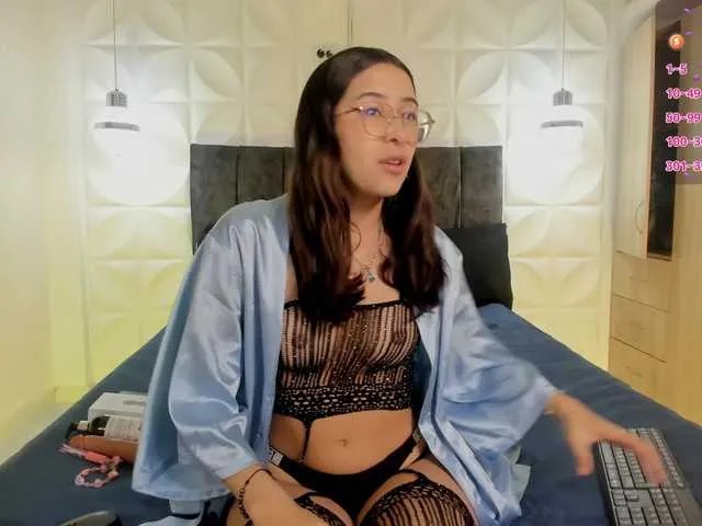 Freechat paula-69 on BongaCams