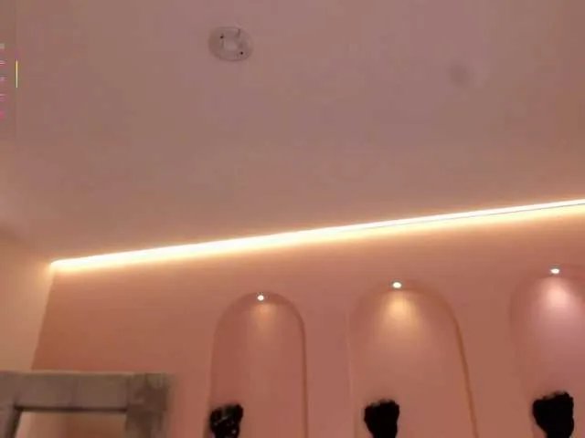 Freechat PaulinaSantos1 on BongaCams