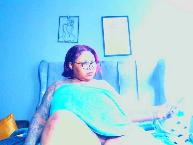 Offline PearBlu38 on BongaCams