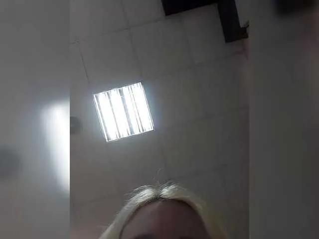 Offline poliking on BongaCams