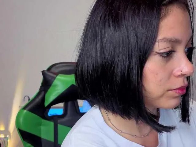 Freechat Qadesh on BongaCams