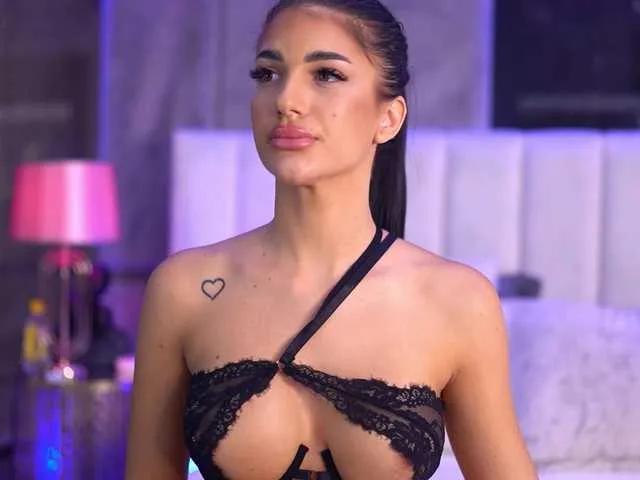 Offline RaisaKali on BongaCams