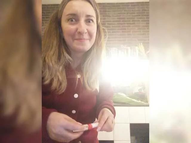 Offline RuslanaFlower on BongaCams