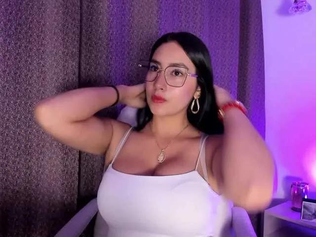 Freechat Sara-Parkeer on BongaCams